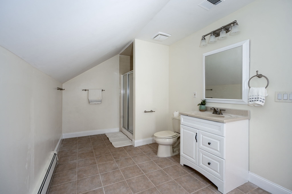 17 Bridle Path