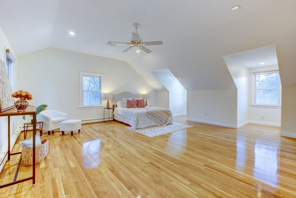 17 Bridle Path
