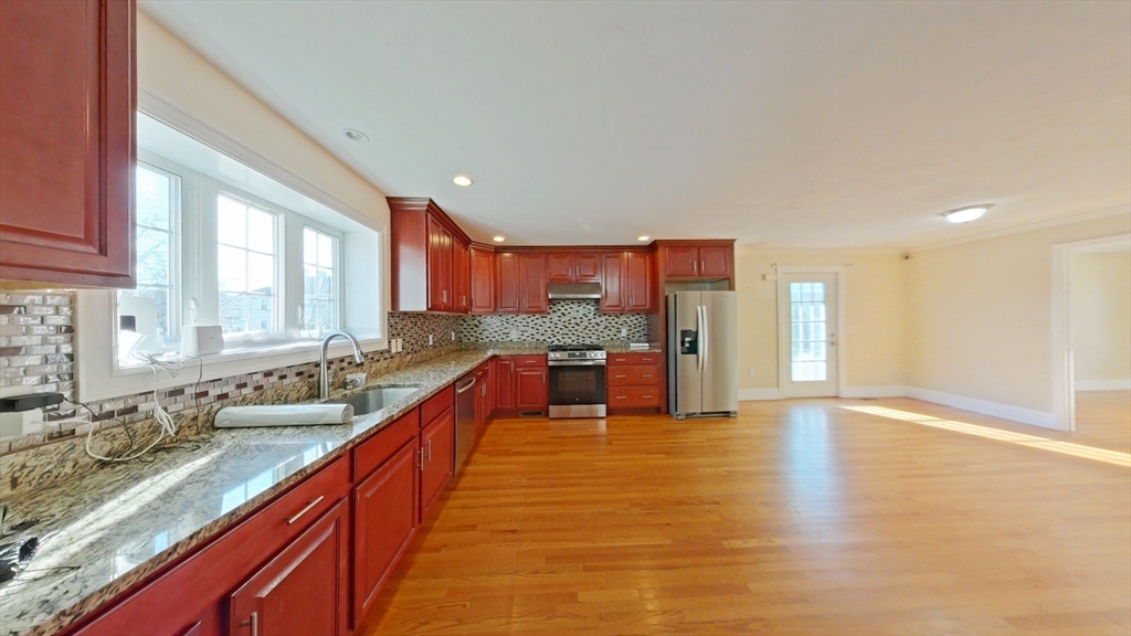23 Woodbine St Unit: SF