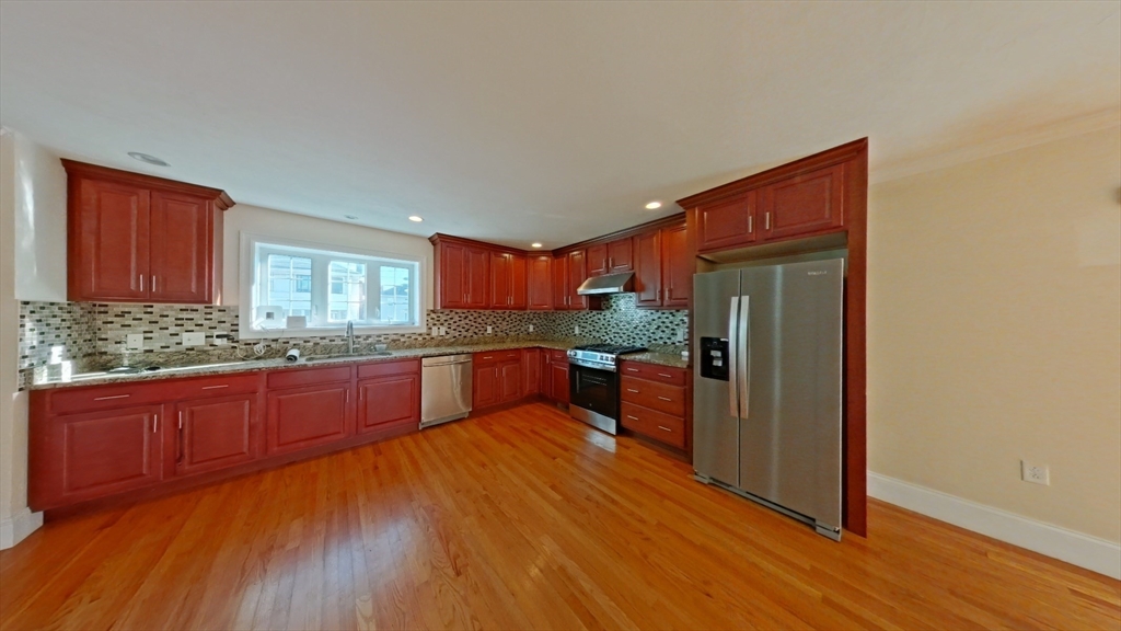 23 Woodbine St Unit: SF