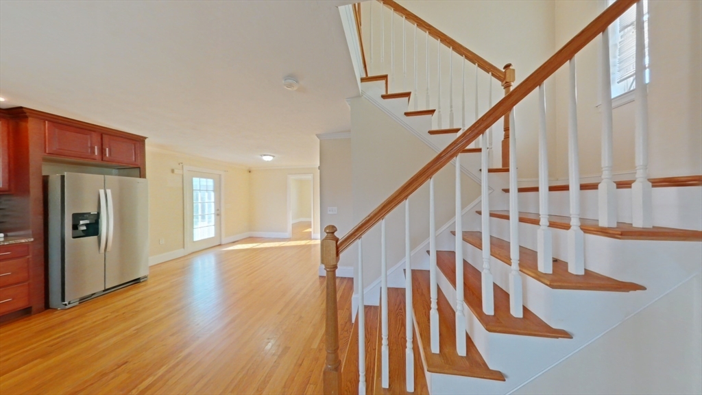 23 Woodbine St Unit: SF