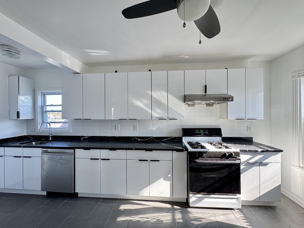 33 Hollis Ave # 3