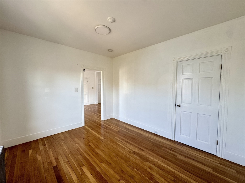 33 Hollis Ave # 3