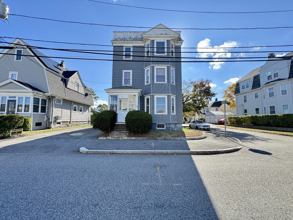 33 Hollis Ave # 3