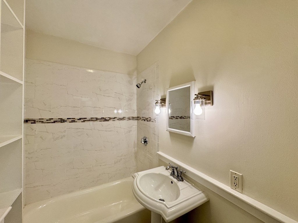 88 Brush Hill Rd # 1