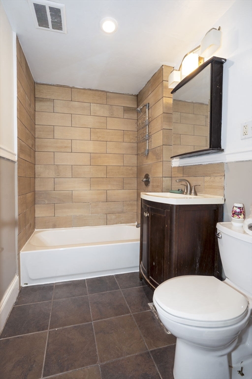 117 Medford St # 117