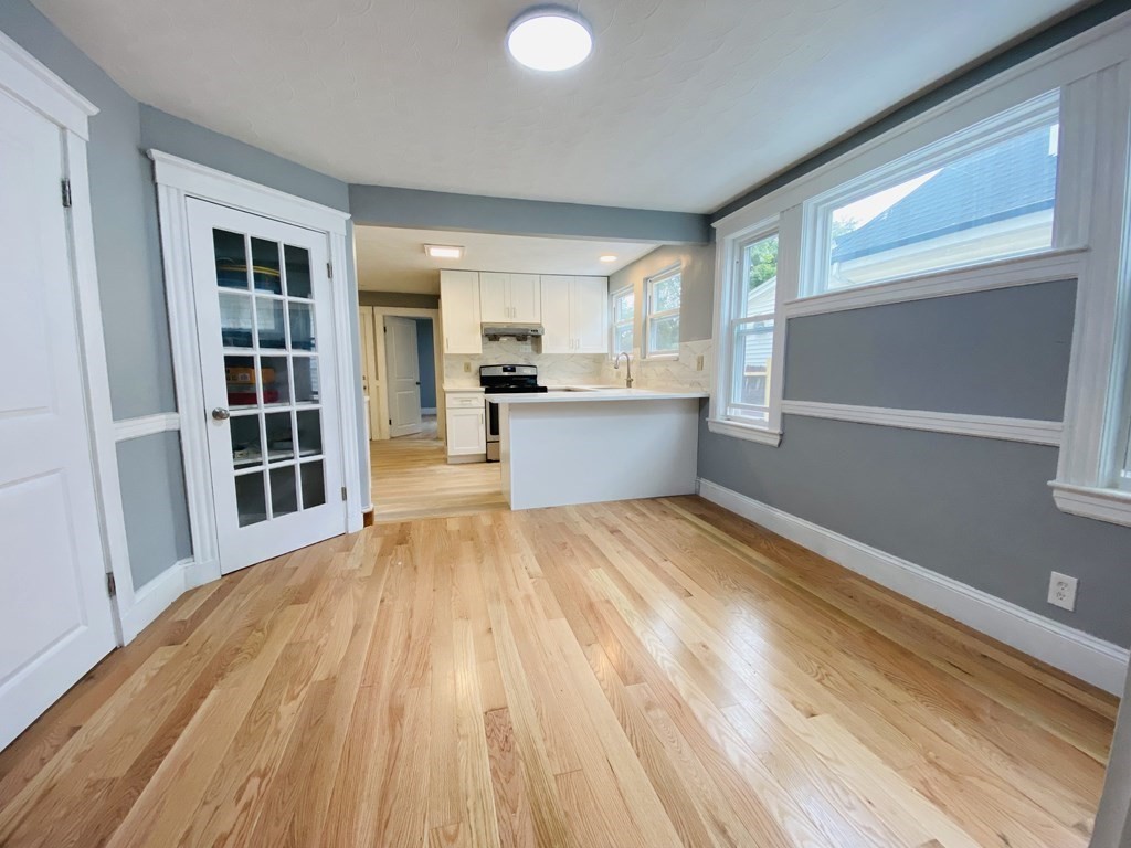 152 Fayette St # 1R
