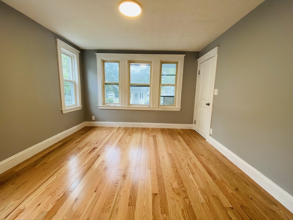 152 Fayette St # 1R
