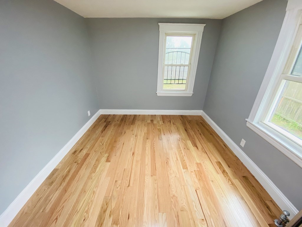 152 Fayette St # 1R
