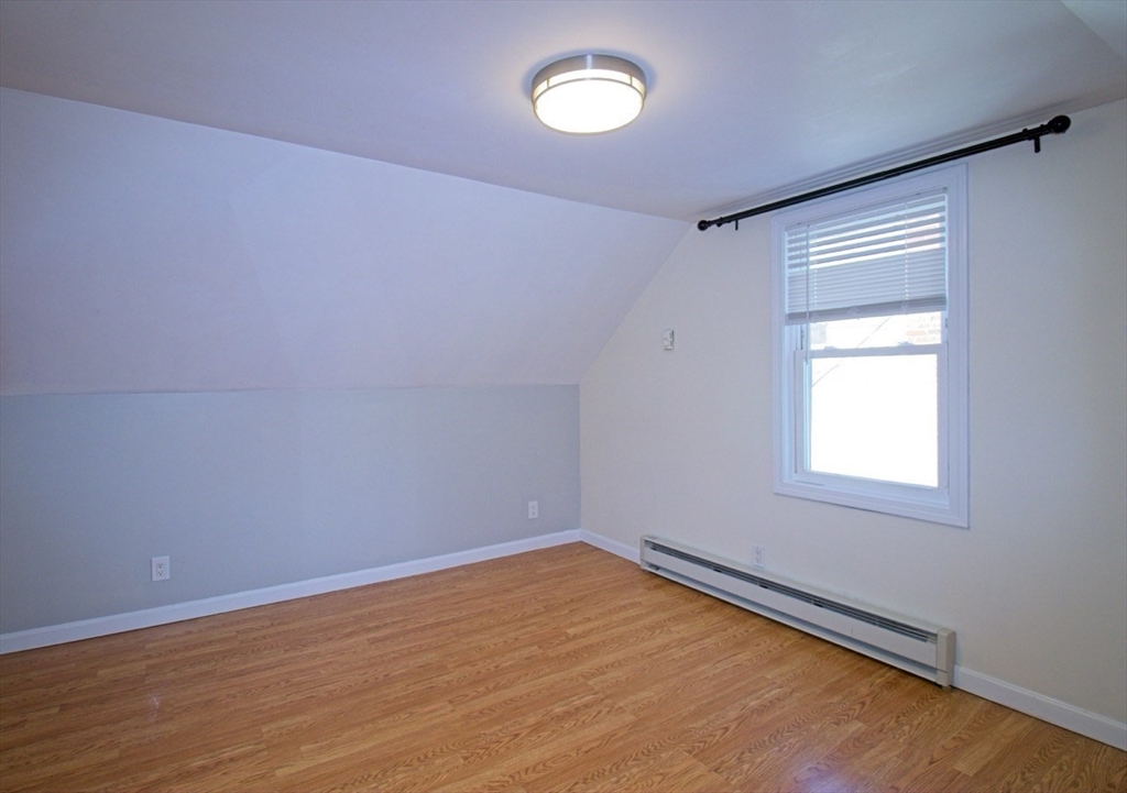 29 Durso Ave