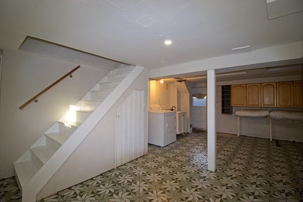 29 Durso Ave
