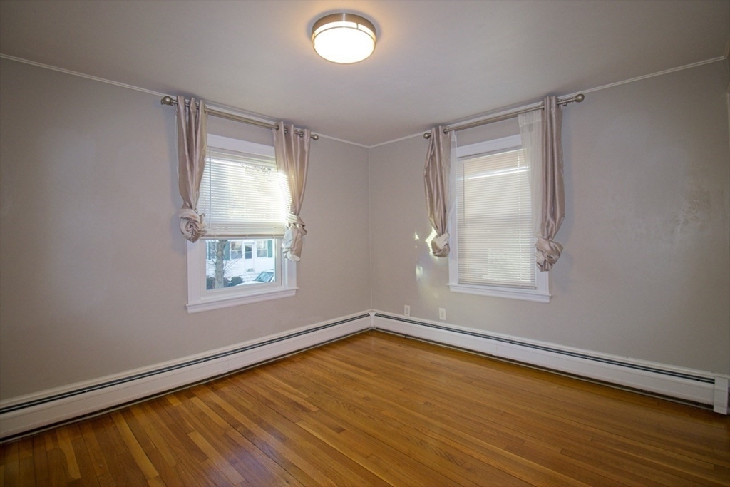 29 Durso Ave