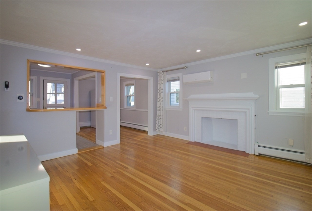 29 Durso Ave