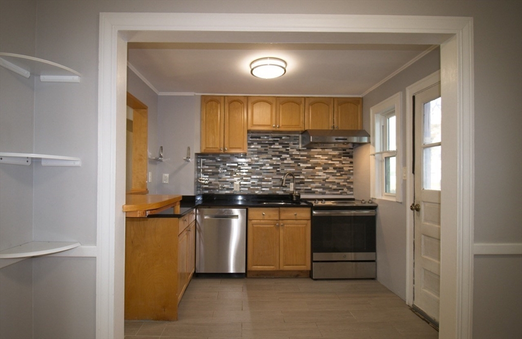 29 Durso Ave