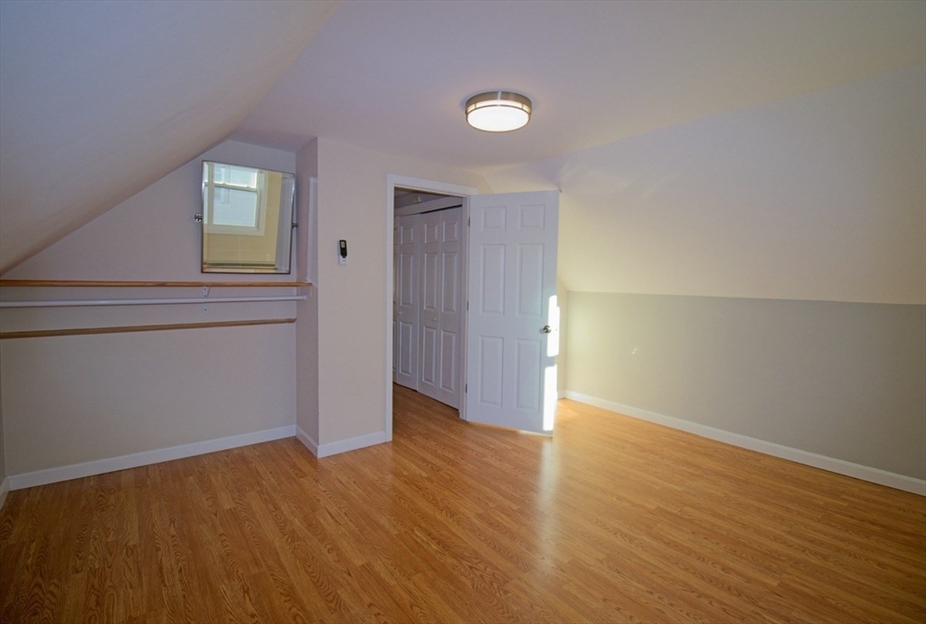 29 Durso Ave