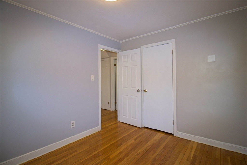 29 Durso Ave