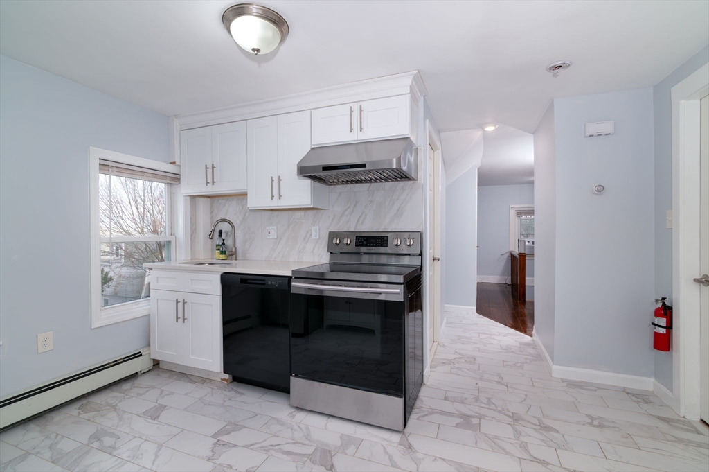165 Davis St # 3