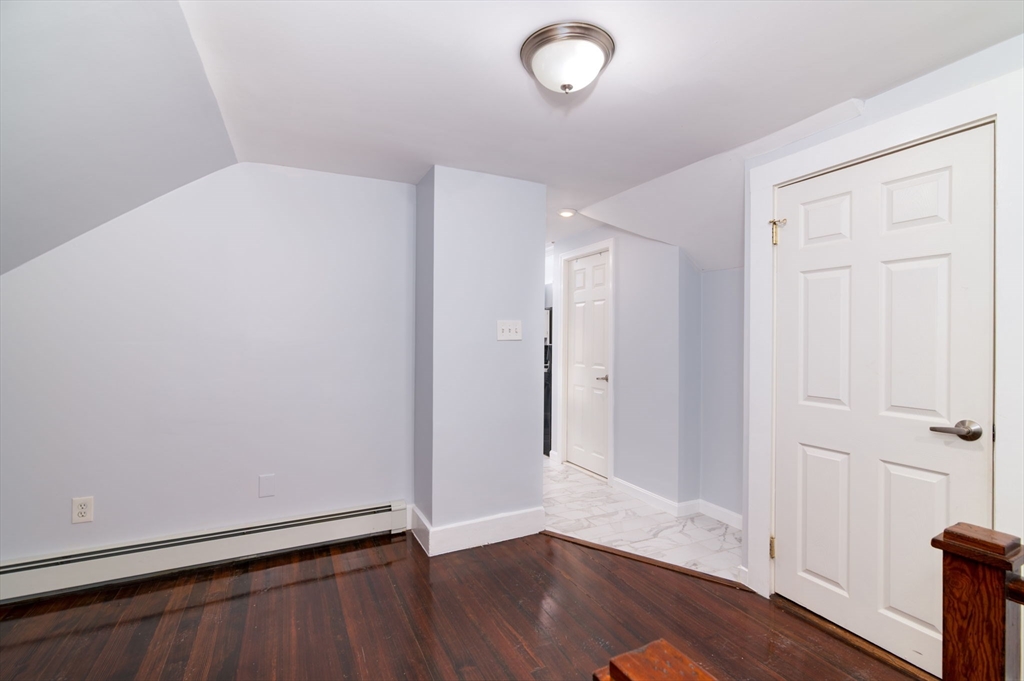 165 Davis St # 3