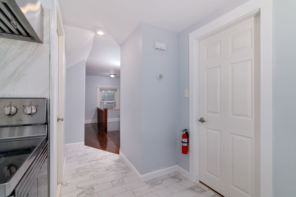 165 Davis St # 3