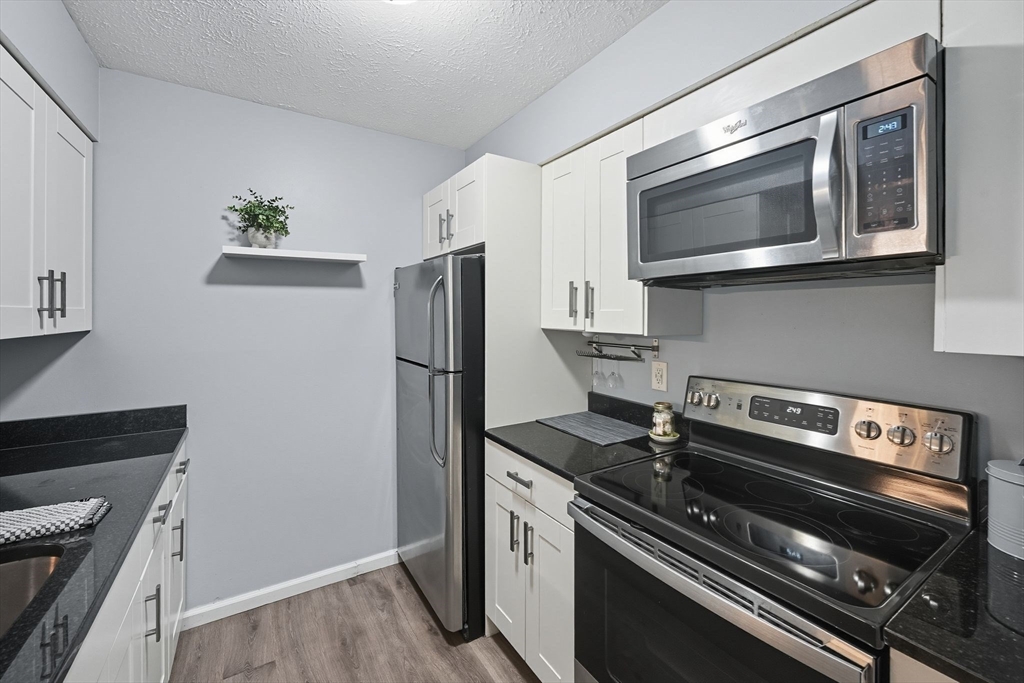 36 Steeplechase Ct # B36