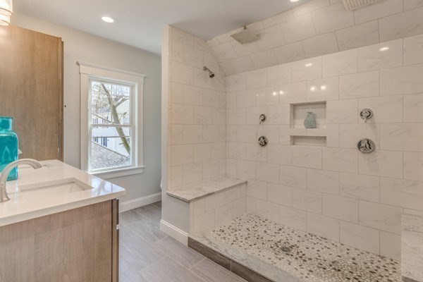 107 Warren St # 107