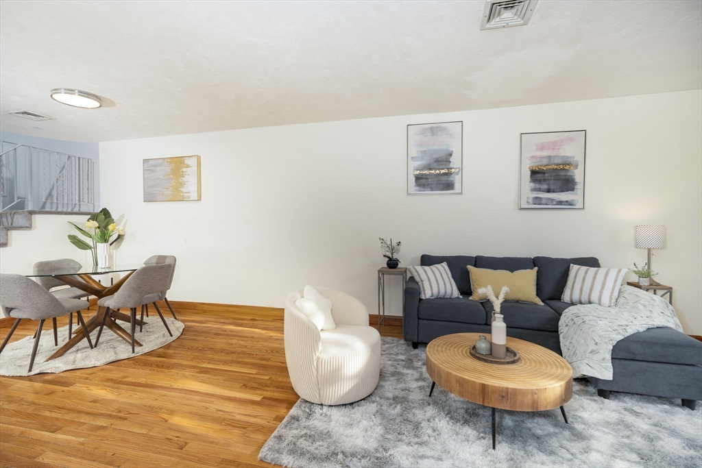 85 E Squantum St # 10