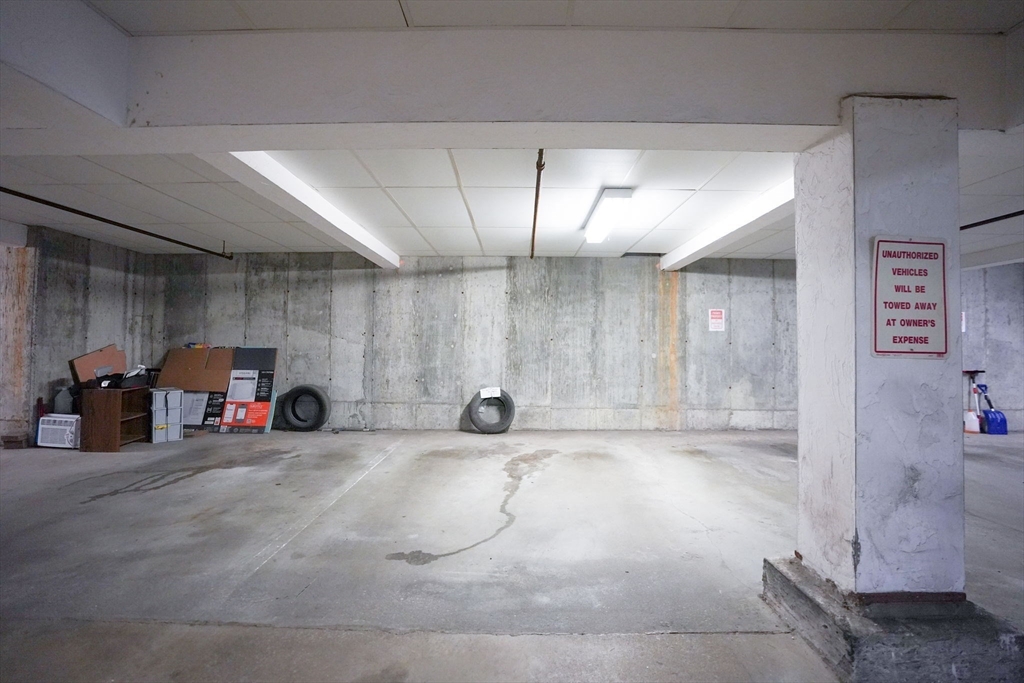 85 E Squantum St # 10