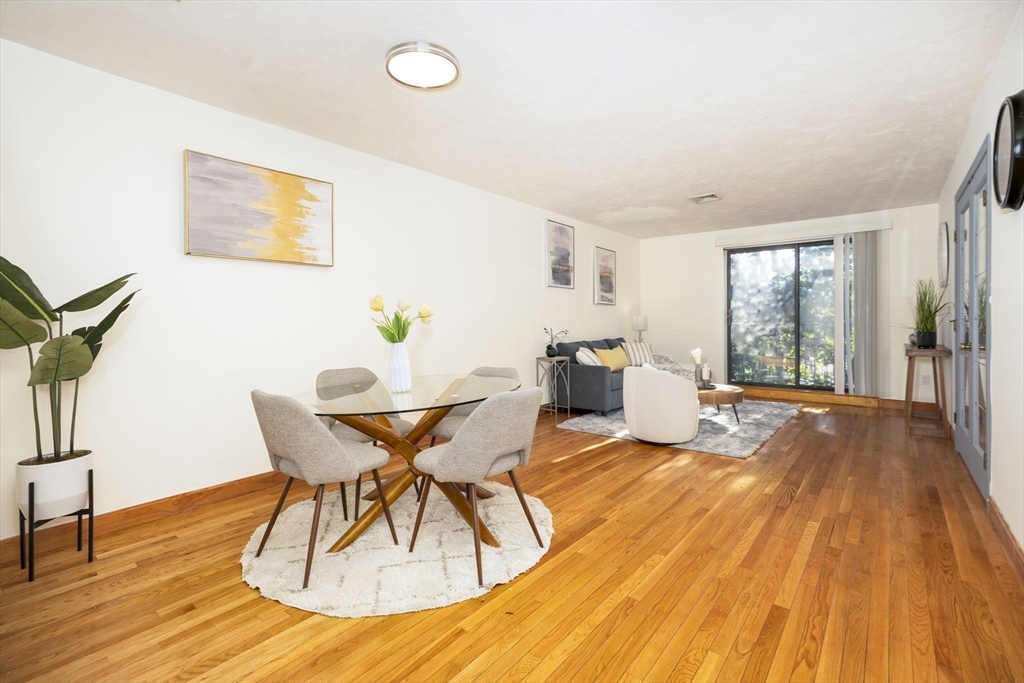 85 E Squantum St # 10