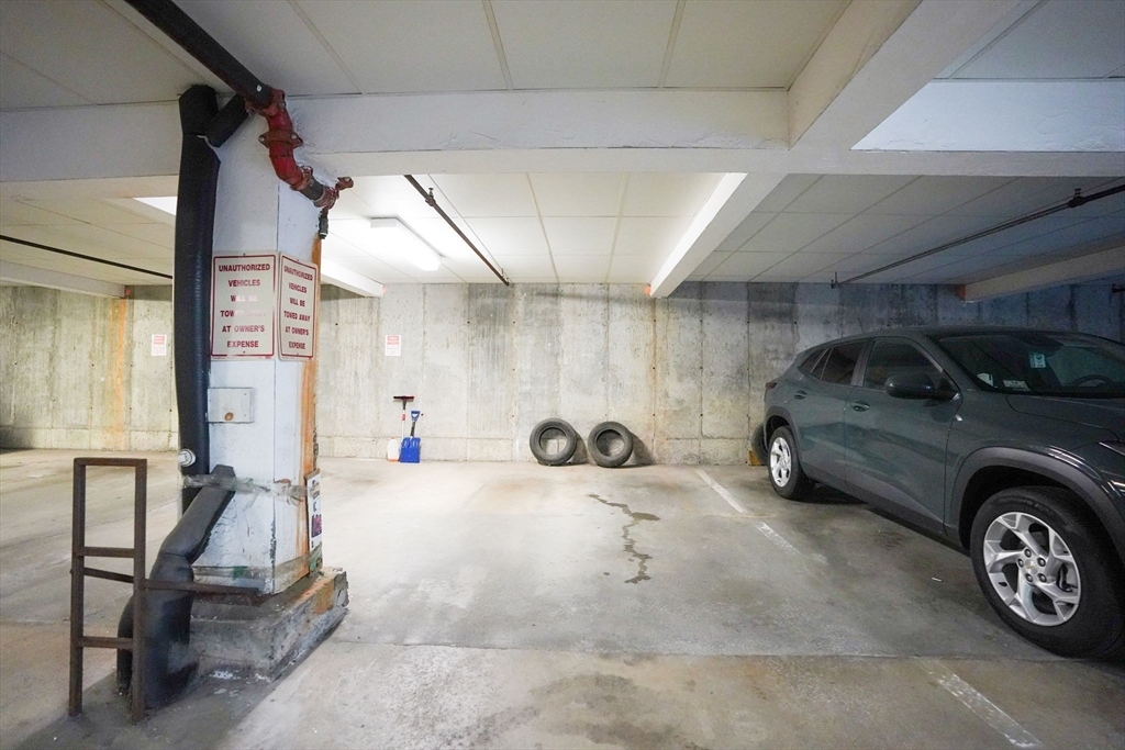 85 E Squantum St # 10