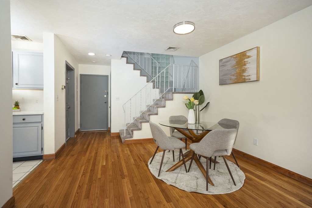 85 E Squantum St # 10