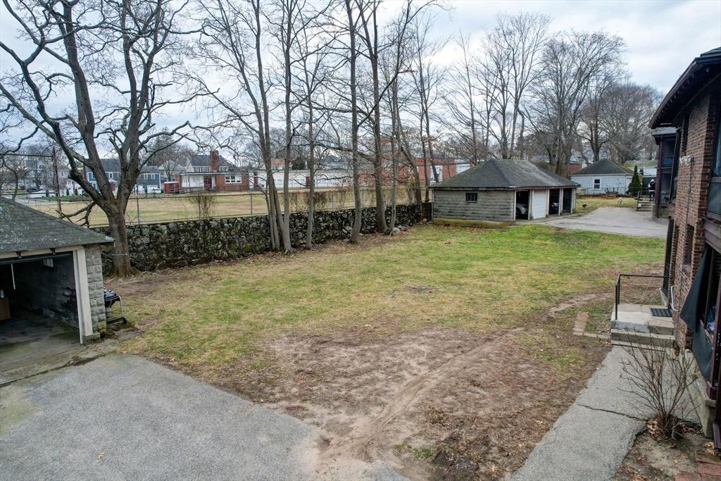 22 Weston Avenue # 3