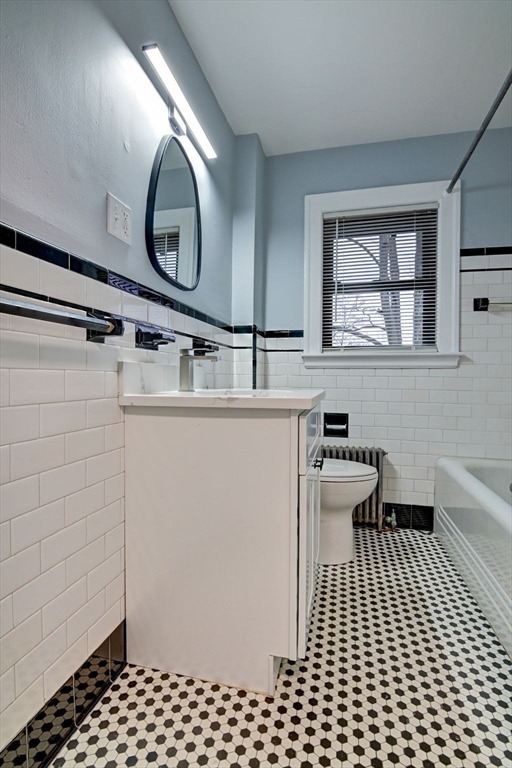 22 Weston Avenue # 3