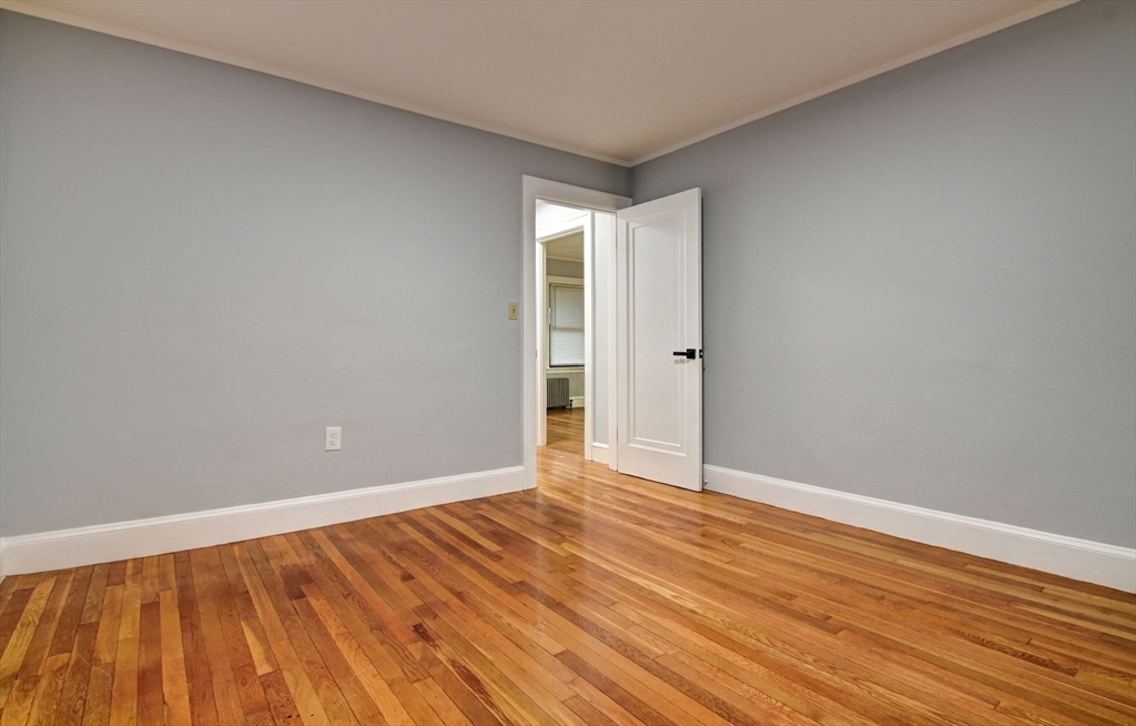 22 Weston Avenue # 3