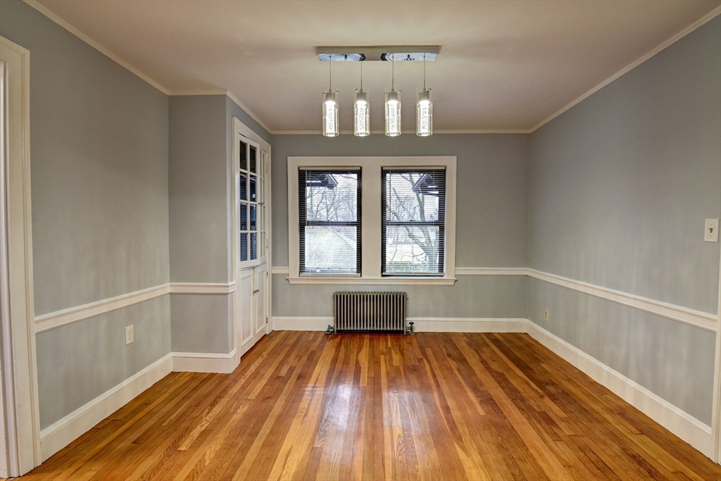 22 Weston Avenue # 3