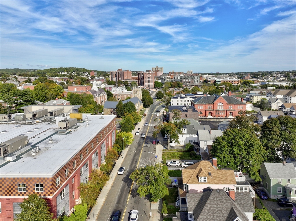 426 Pleasant St # U17