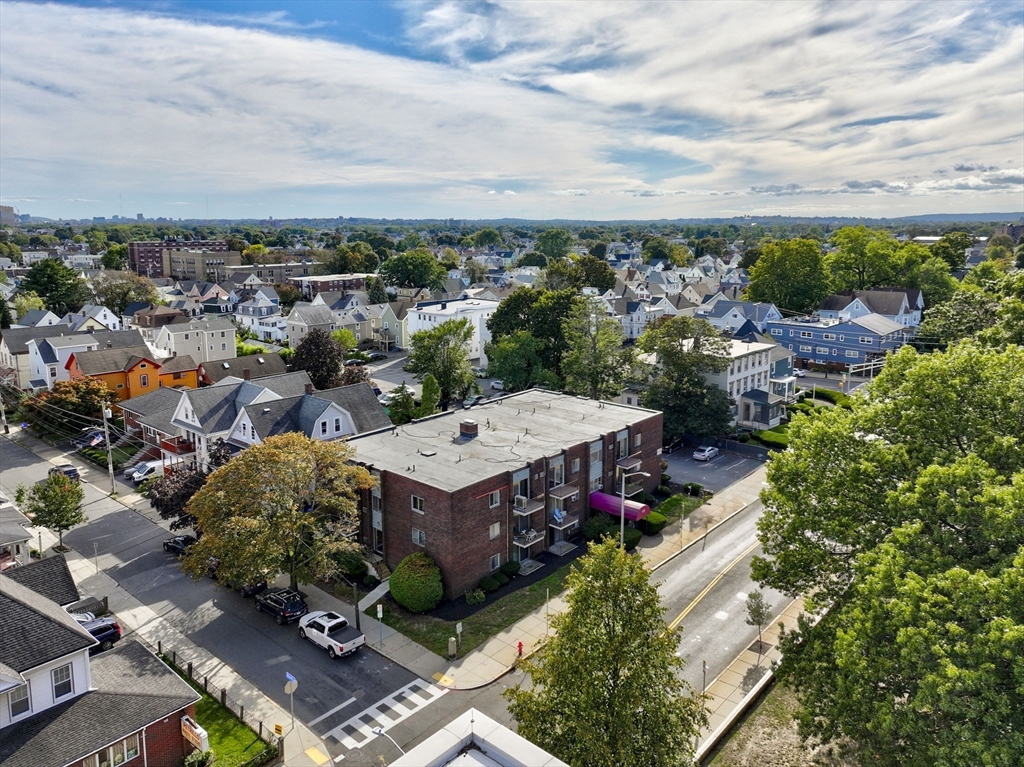 426 Pleasant St # U17
