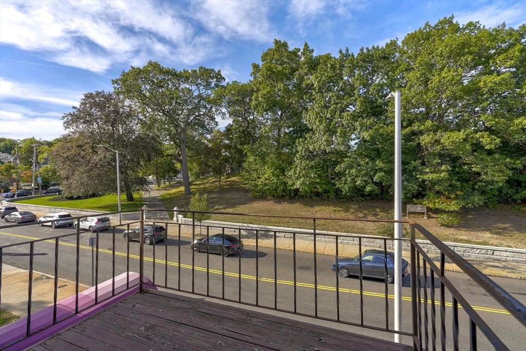 426 Pleasant St # U17