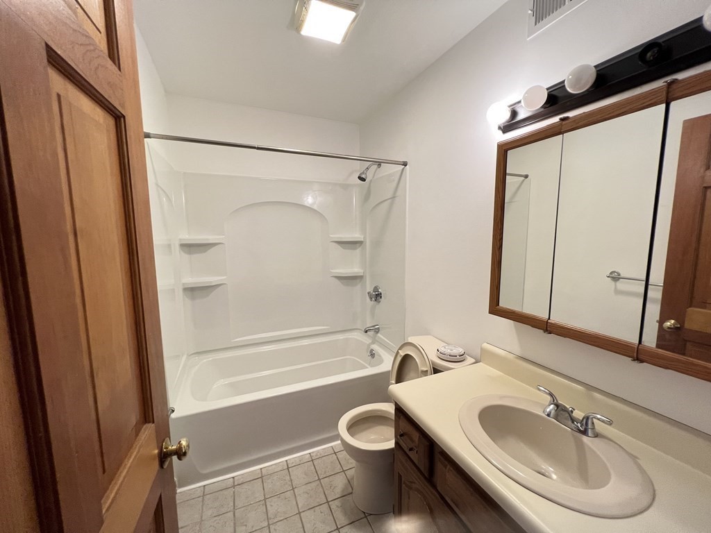 162 Quincy Shore Drive Unit: 65