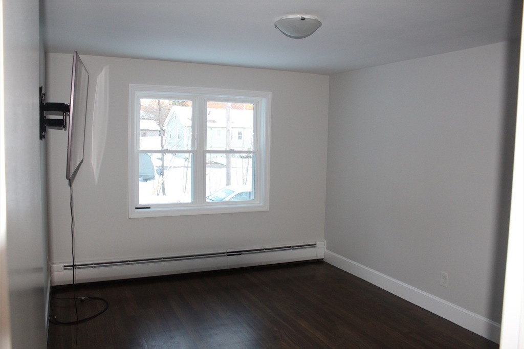 2 Norman Ave