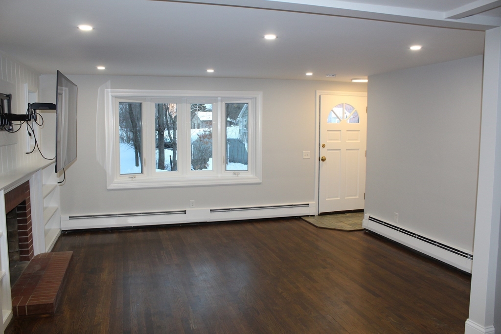 2 Norman Ave