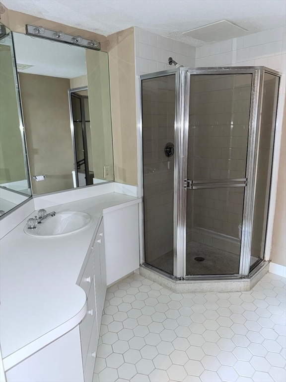 200 Burkhall St # 502