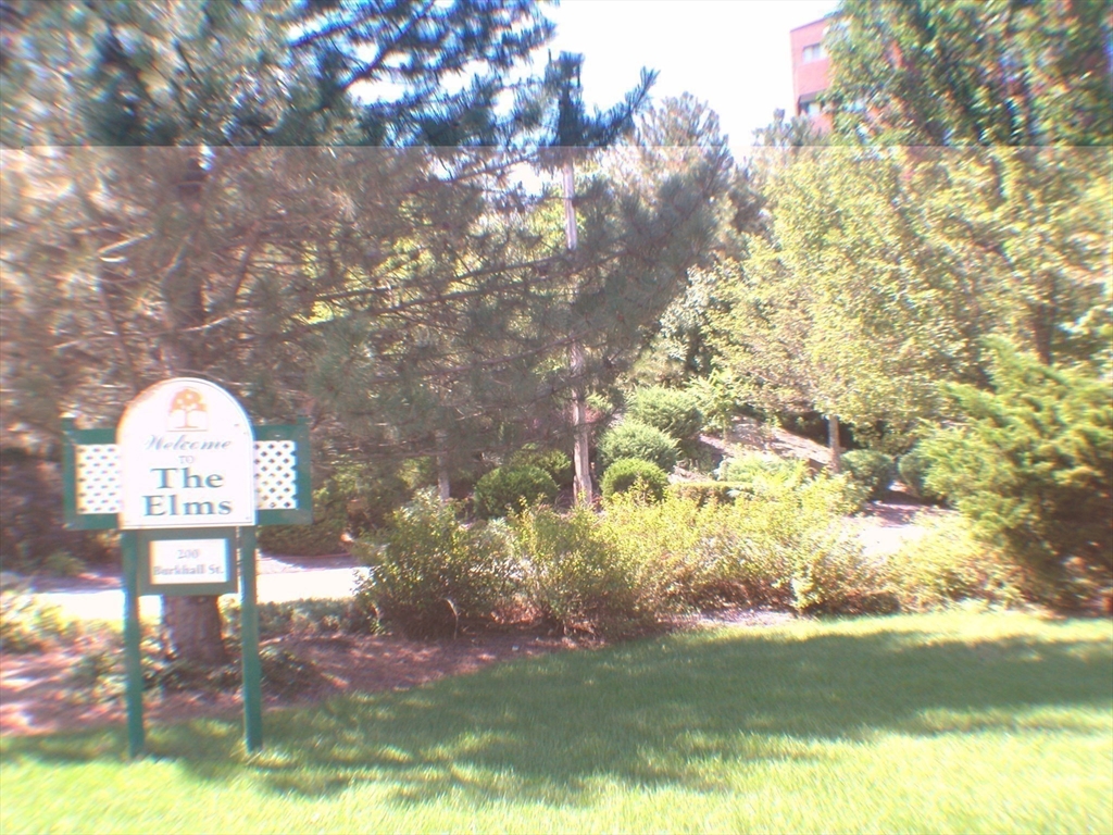 200 Burkhall St # 502