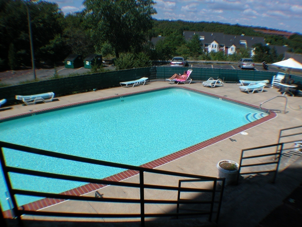 200 Burkhall St # 502