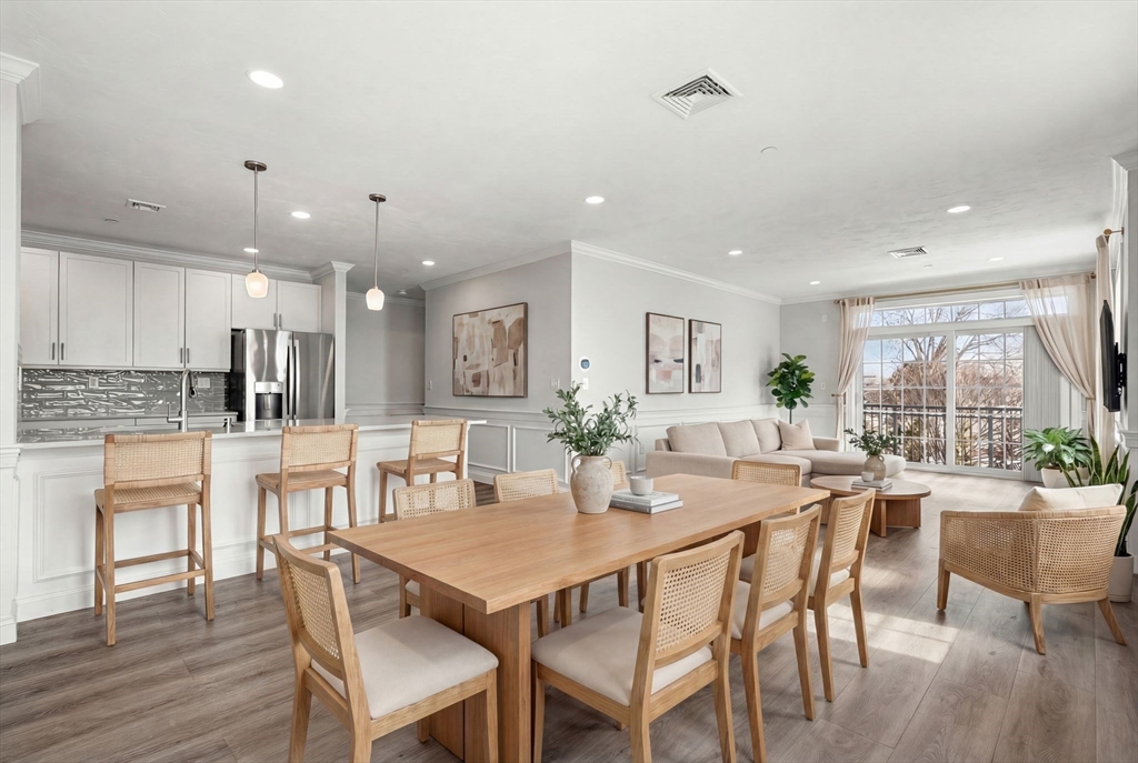 320 Middlesex Ave # A207