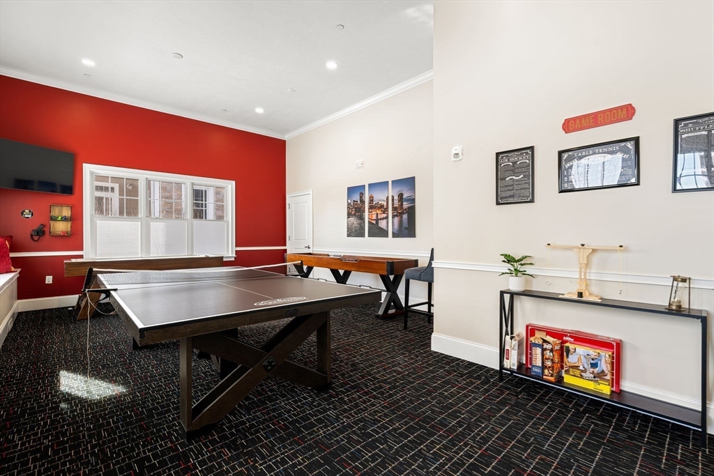 320 Middlesex Ave # A207