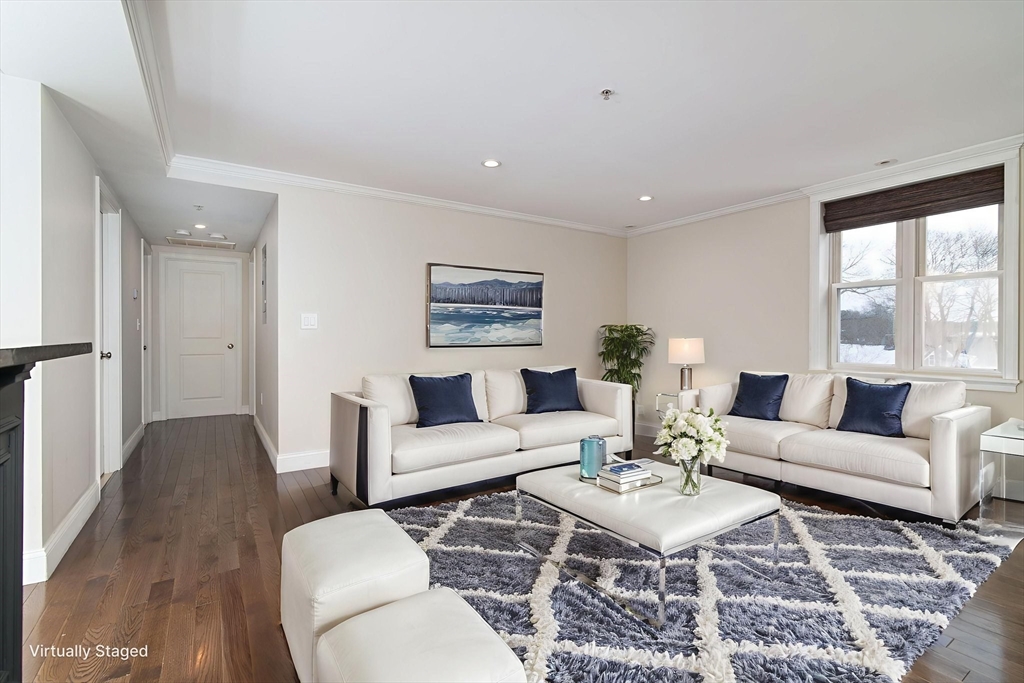 145 Hancock St # 309