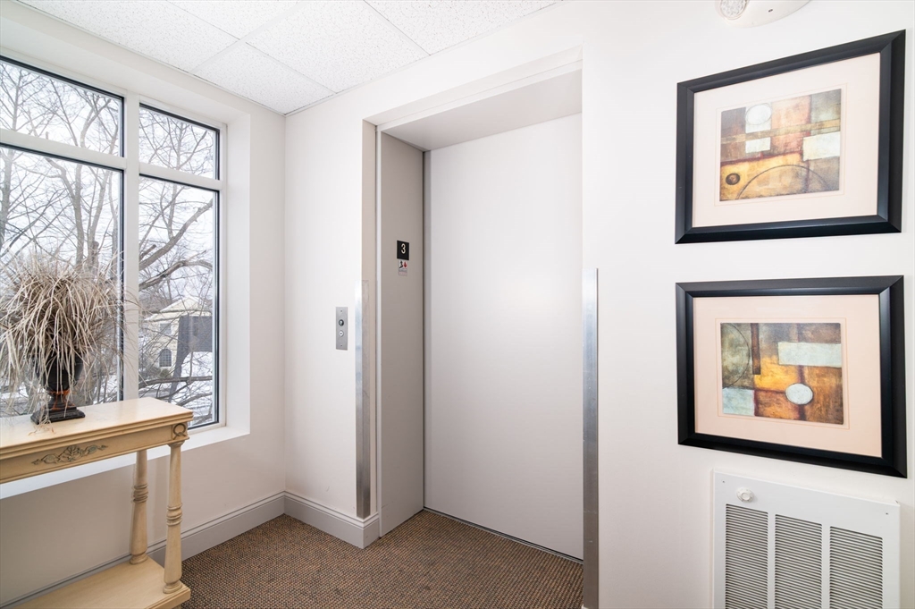 145 Hancock St # 309