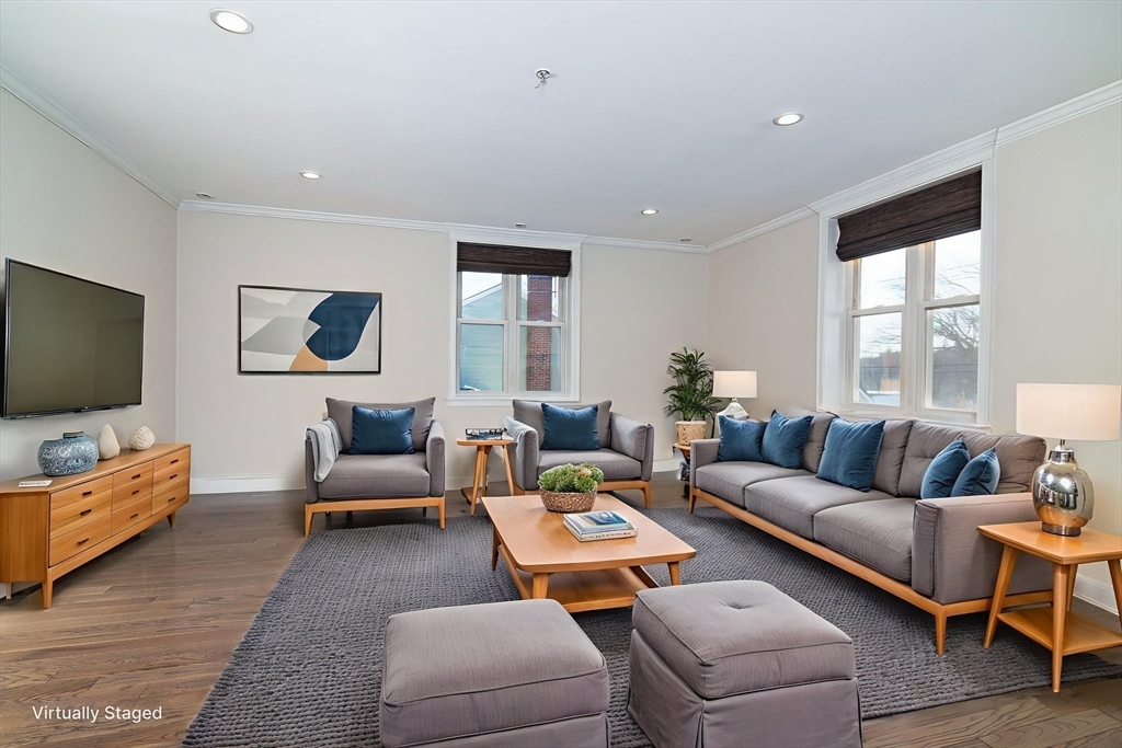 145 Hancock St # 309