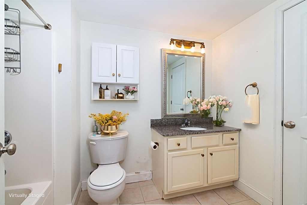 145 Hancock St # 309