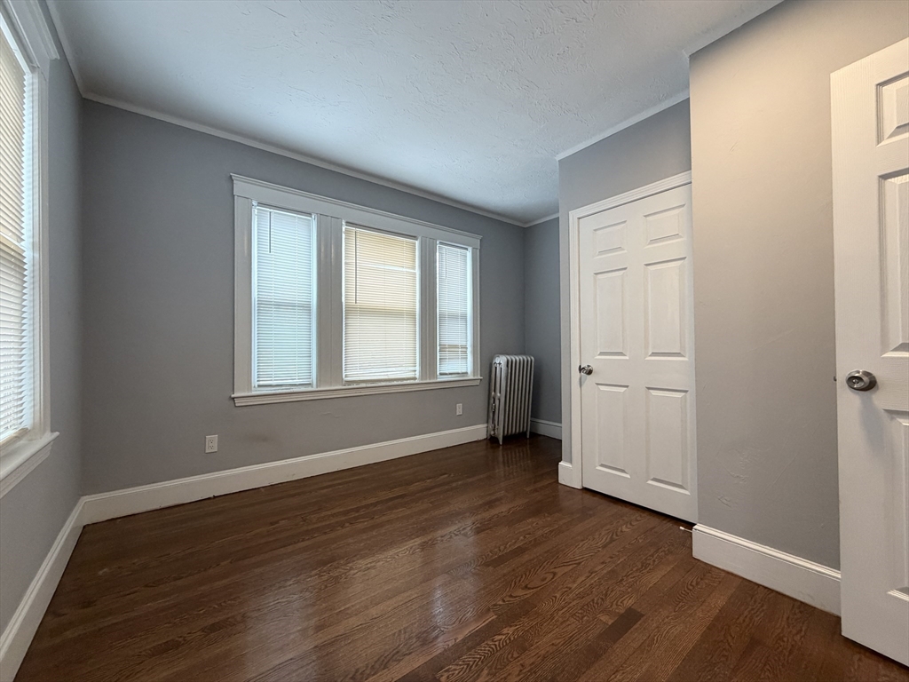60 Ellerton Rd # 60